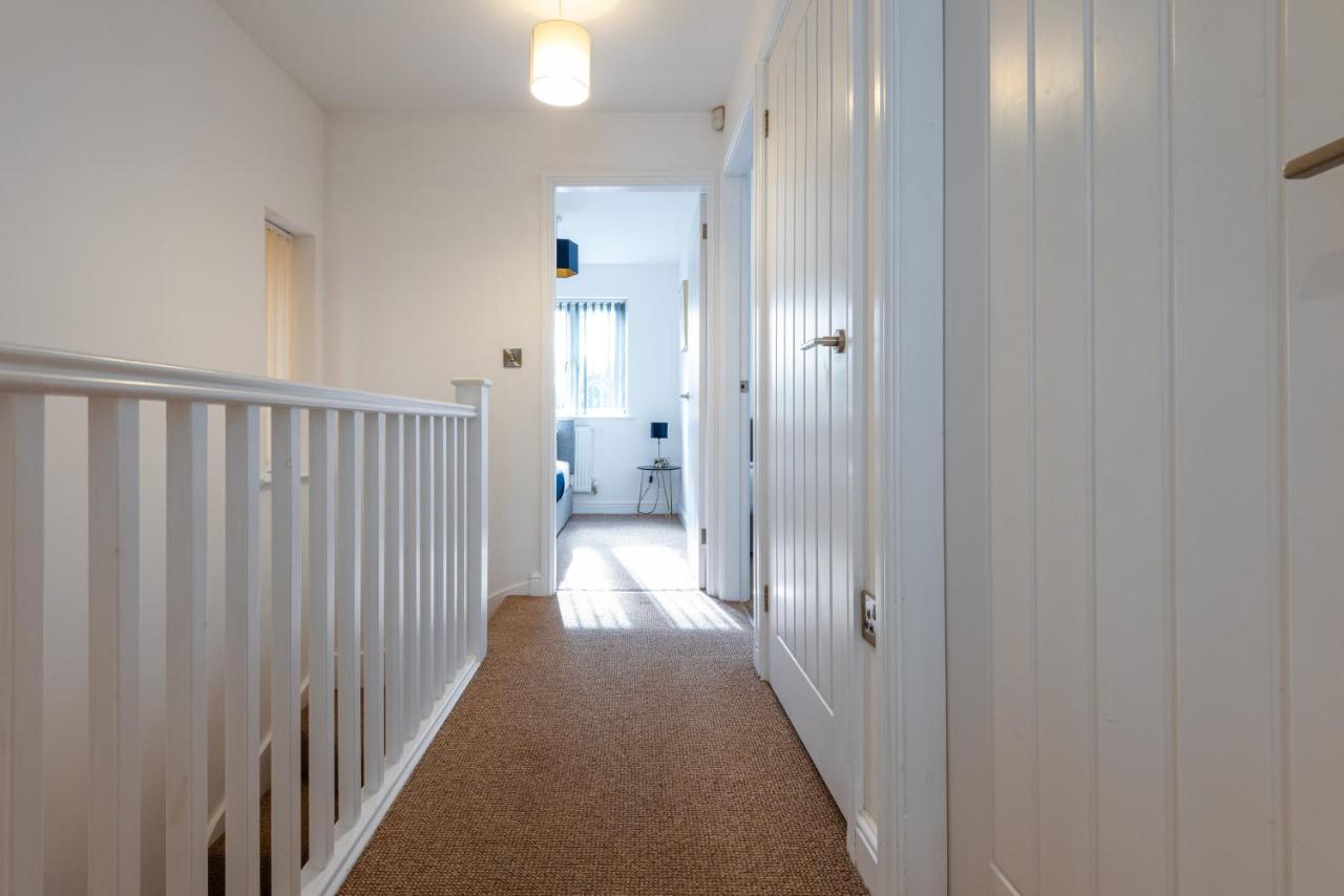 Parking - Spacious - Smart Tv - Self Checkin - Garden - King Derby Exteriér fotografie