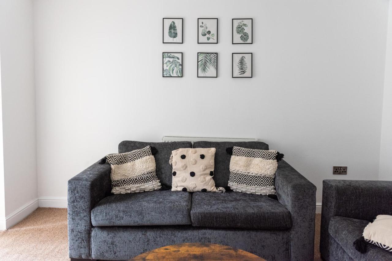 Parking - Spacious - Smart Tv - Self Checkin - Garden - King Derby Exteriér fotografie